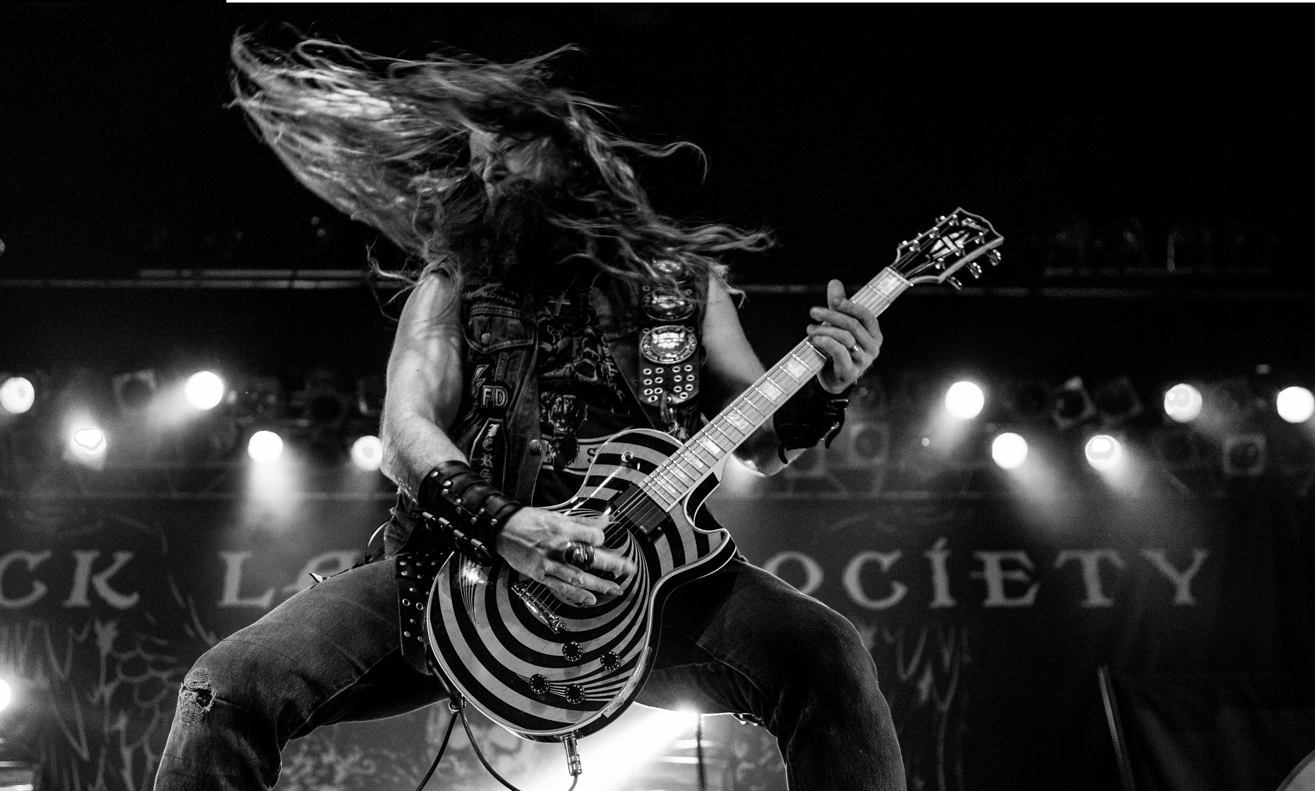ZAKK WYLDE - 「Blood Skull Berzerker」ギターをリリース